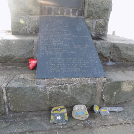 Borth war memorial detail